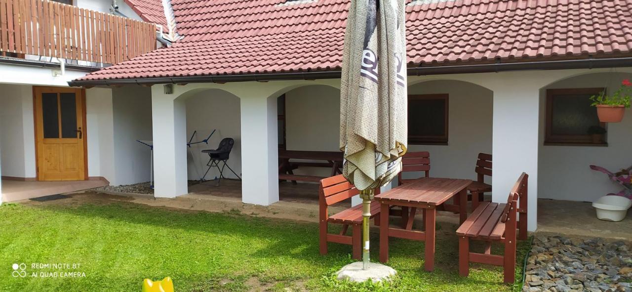 Apartmany Natalie Dvory nad Luznici Buitenkant foto