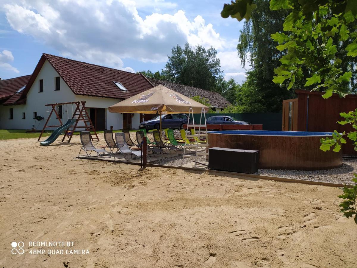 Apartmany Natalie Dvory nad Luznici Buitenkant foto
